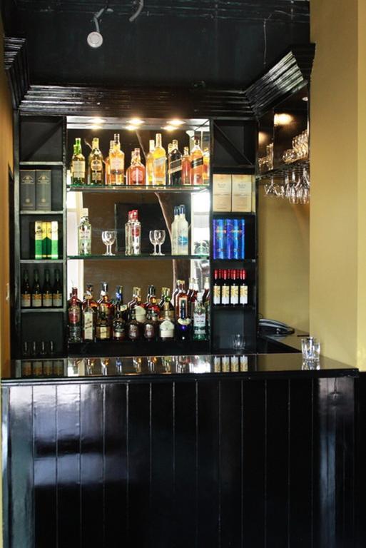 La Franklin Hotel Bhubaneswar Extérieur photo