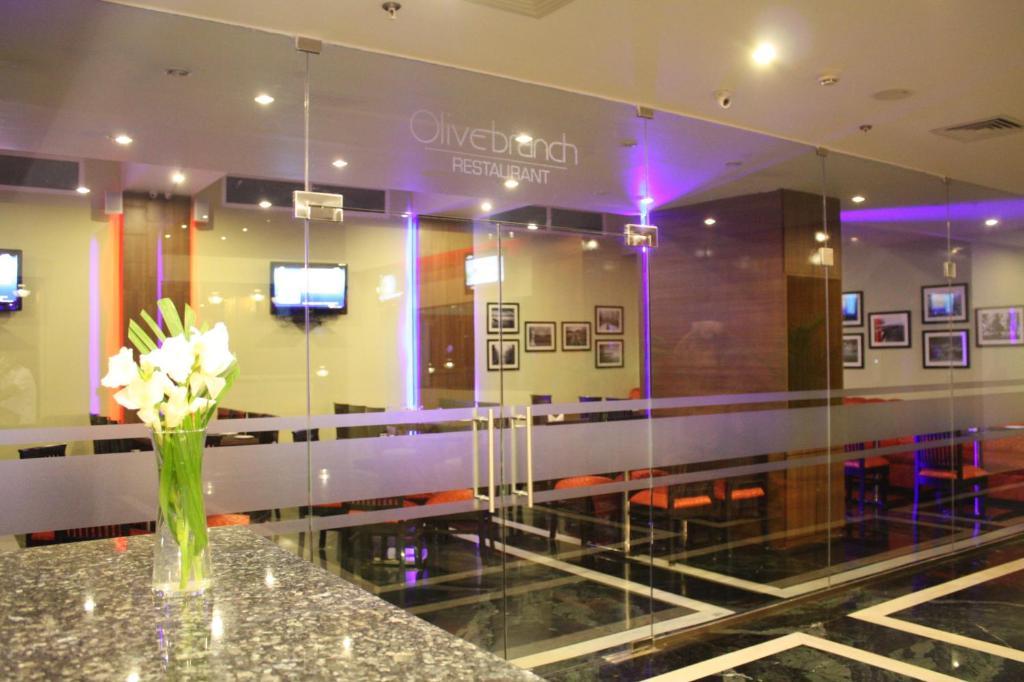 La Franklin Hotel Bhubaneswar Extérieur photo