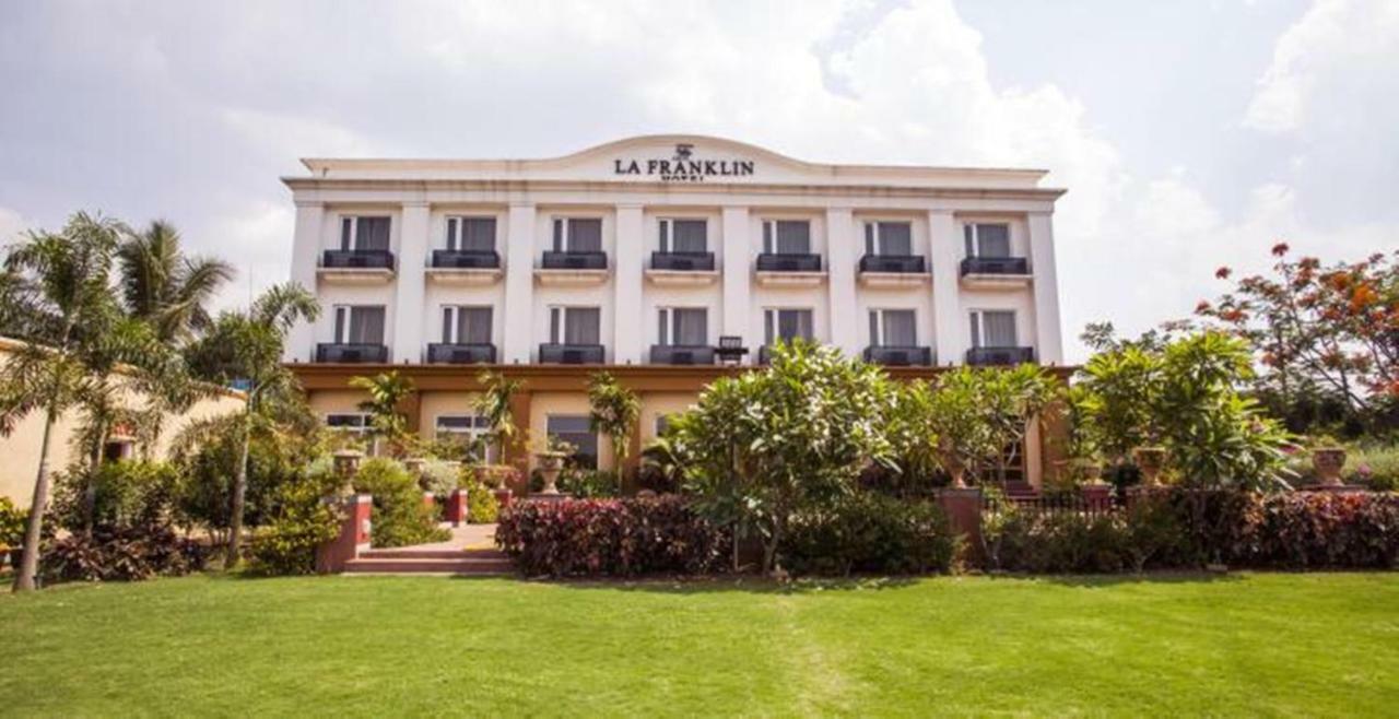La Franklin Hotel Bhubaneswar Extérieur photo