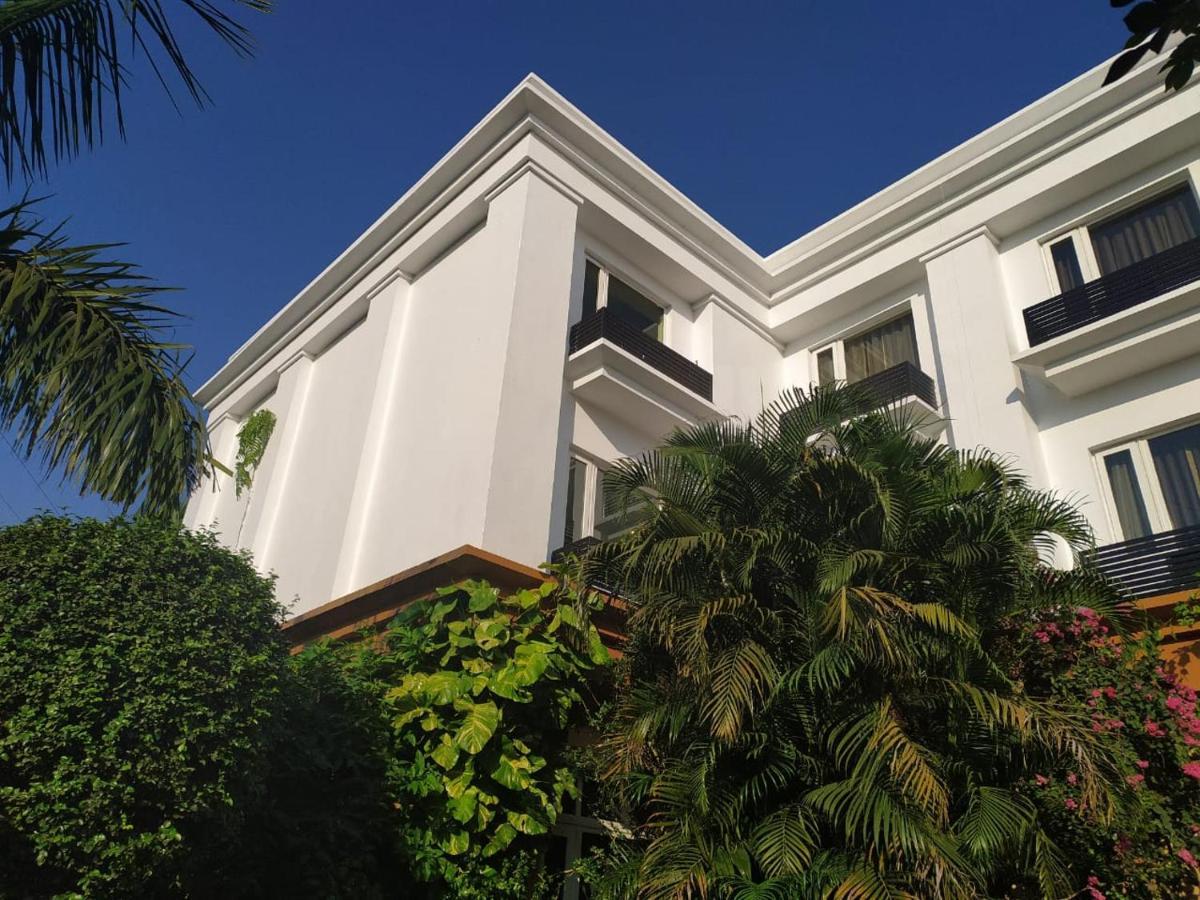 La Franklin Hotel Bhubaneswar Extérieur photo